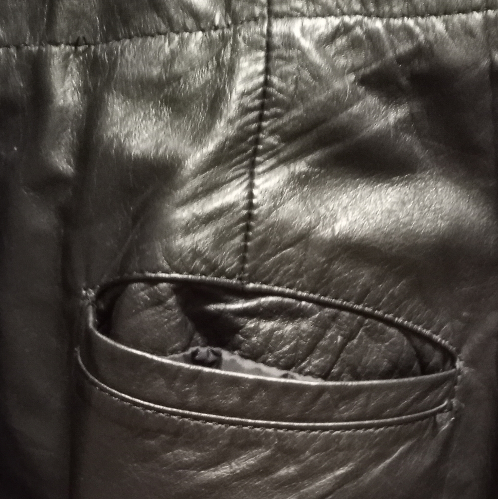 Leather pants - Picture 10 of 15